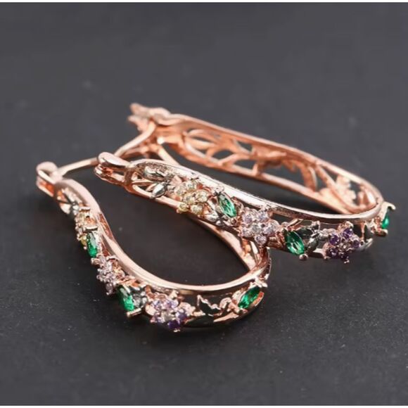 Horseshoe Shaped Gold Earrings Rhinestone Flowers Safety Hook - Picture 3 of 8